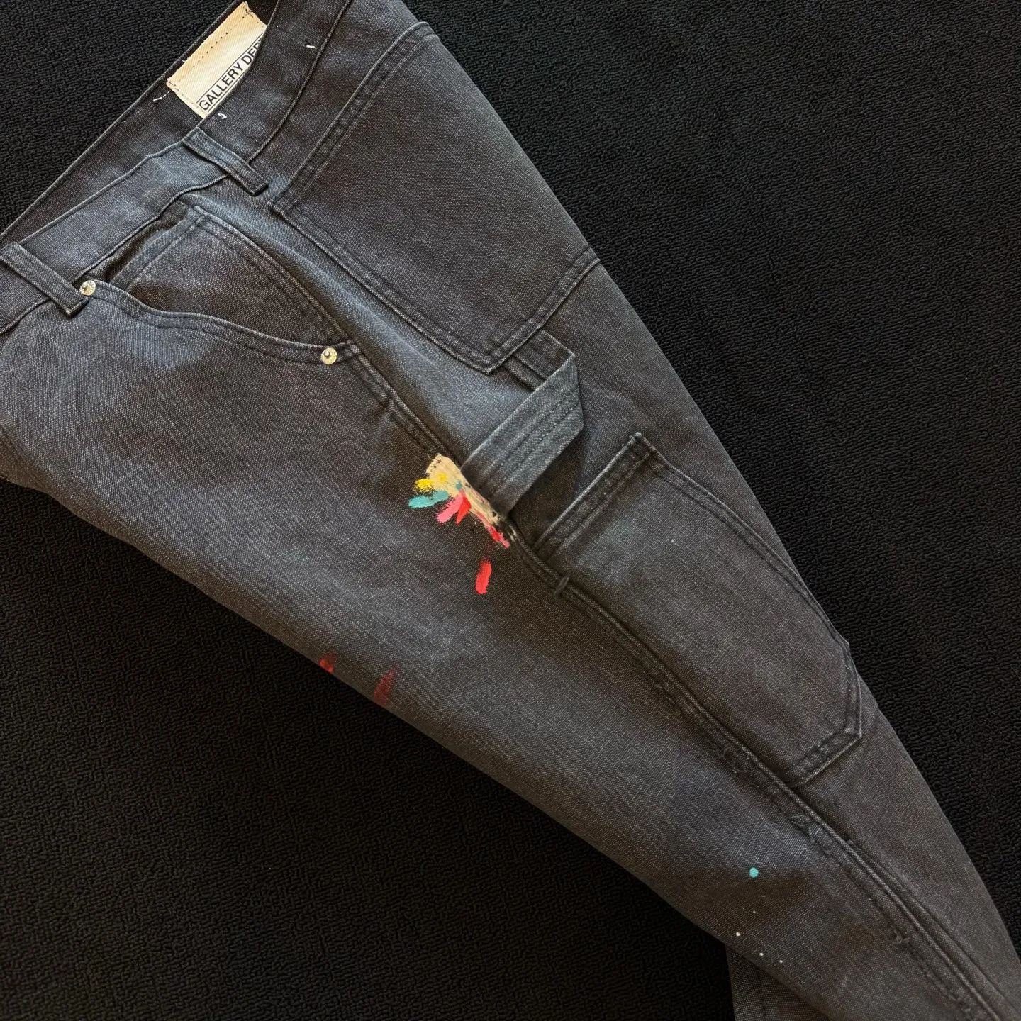 New P250 model number: D381 GALLERY DEPT classic simple washed gray spliced bootcut jeans SIZE#28 30 32 34 36 Size reference #28 waist 71 hips 96 pants length 101 30 waist 76 hips 101 pants length 103 32 waist 81 hips 106 pants length 105 34腰围86臀围111裤长107 36腰围91臀围116裤长109